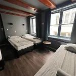 7B&B