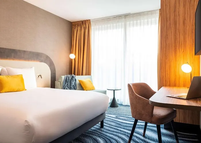 Mercure Amsterdam North Station
