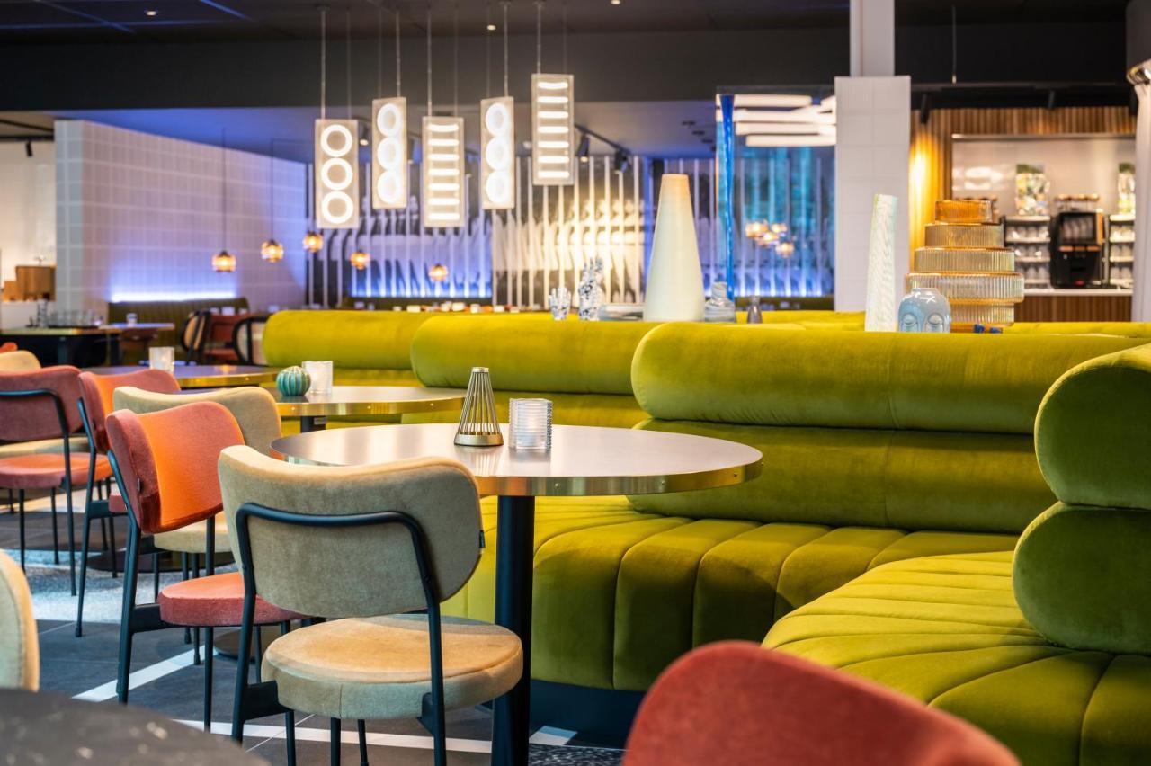 Hotel Mercure North Station 4*