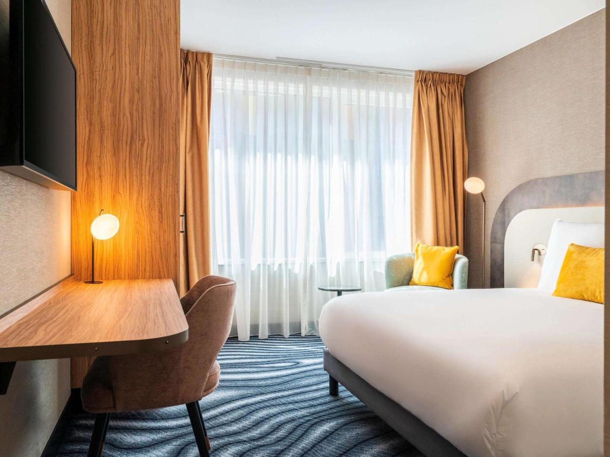 Hotel Mercure North Station 4*