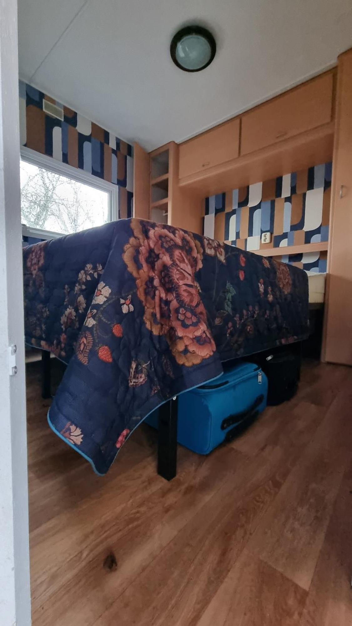 Farmer Farmyard Stays, Sleep Easy, Rural, Explore Campsite Amsterdam