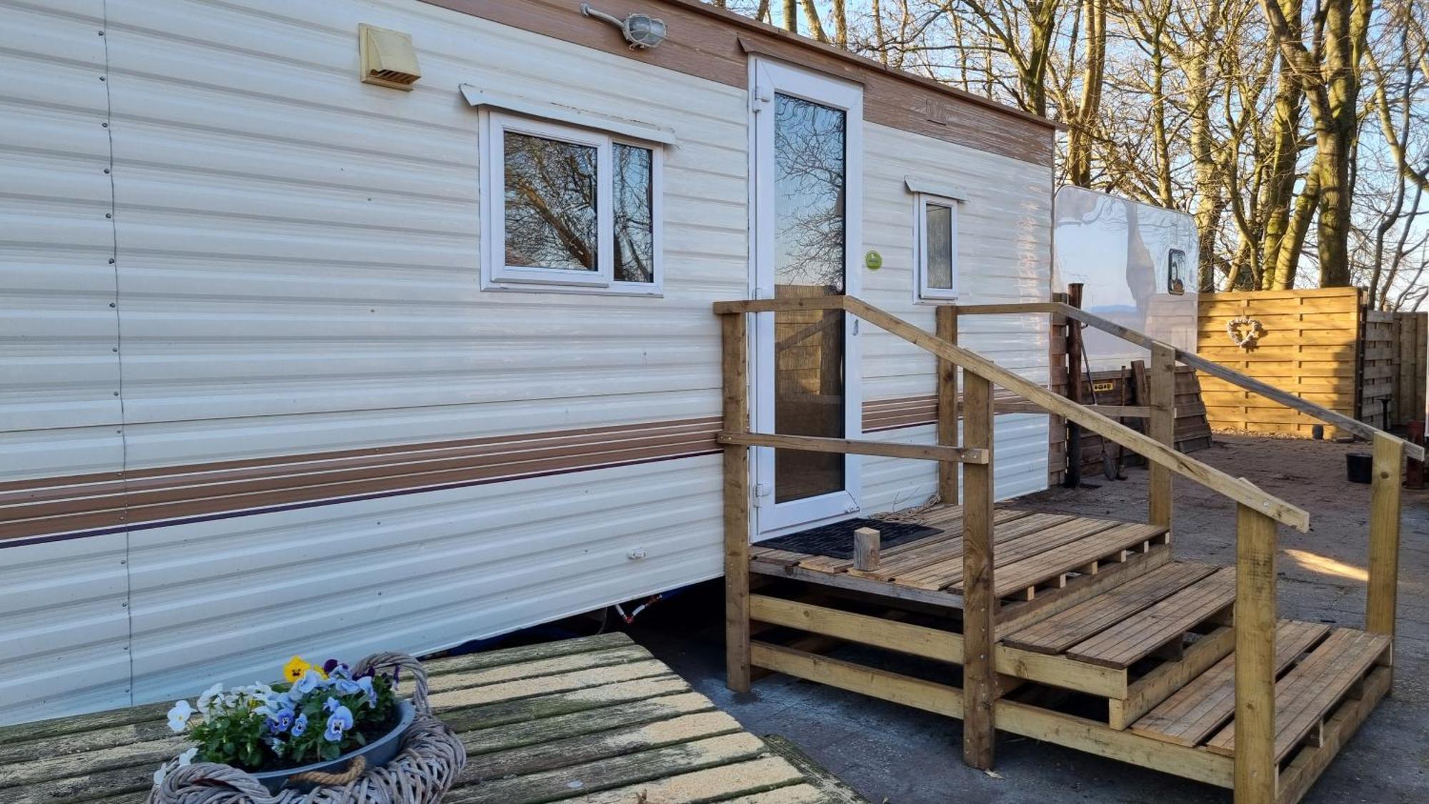 Campsite Farmer Farmyard Stays, Sleep Easy, Rural, Explore