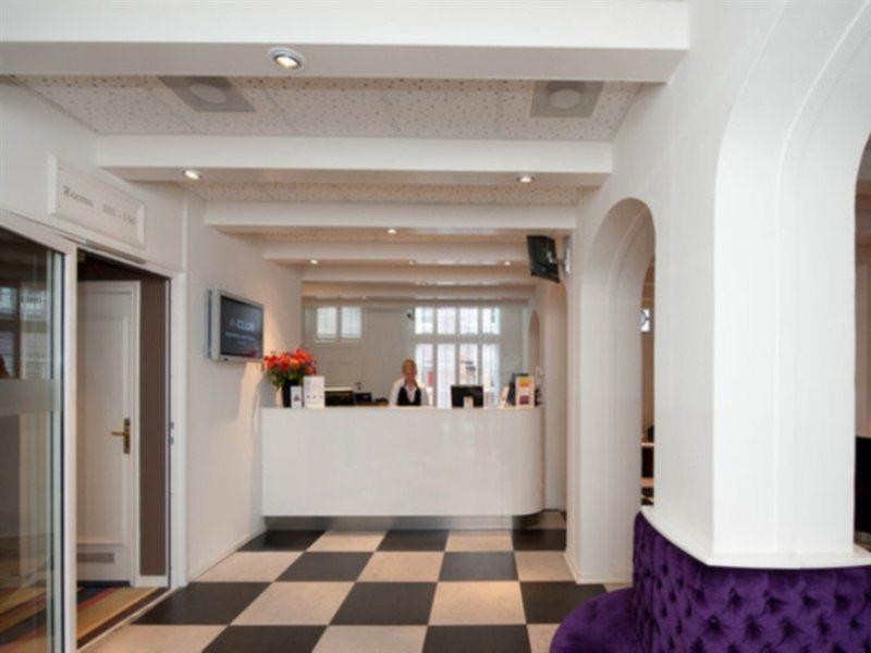 Hotel Mercure Centre Canal District 4*