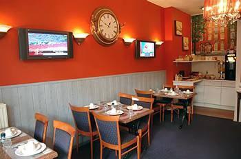 Sara's Boutique Hotel 3*