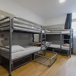 Hostel Warmoes Amsterdam