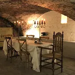 Top-Notch Apartment Along Canal In Historic Centre