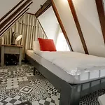 Aris Amsterdam