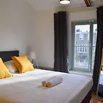 Private 4P Top Floor - Hostel Apartment