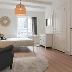 Apartments Romance