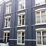 Euphemia Budget Old City Canal Zone