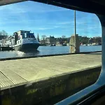 Hotelboat Iris