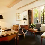 Ambassade Hotel