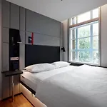 citizenM Amstel Amsterdam