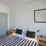 Artis Aquarium Apartment