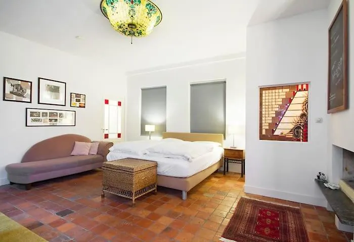Ground Floor Jordaan Apartment