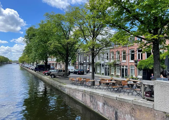 Bed And Breakfast Amsterdam