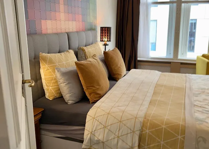 Amsterdam 4 Holiday Guestrooms