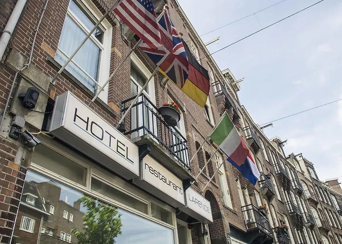 Hotel Larende