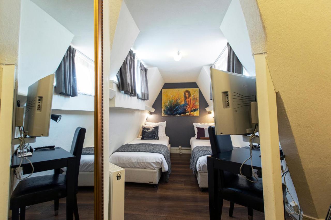 Quentin England Hotel 2*