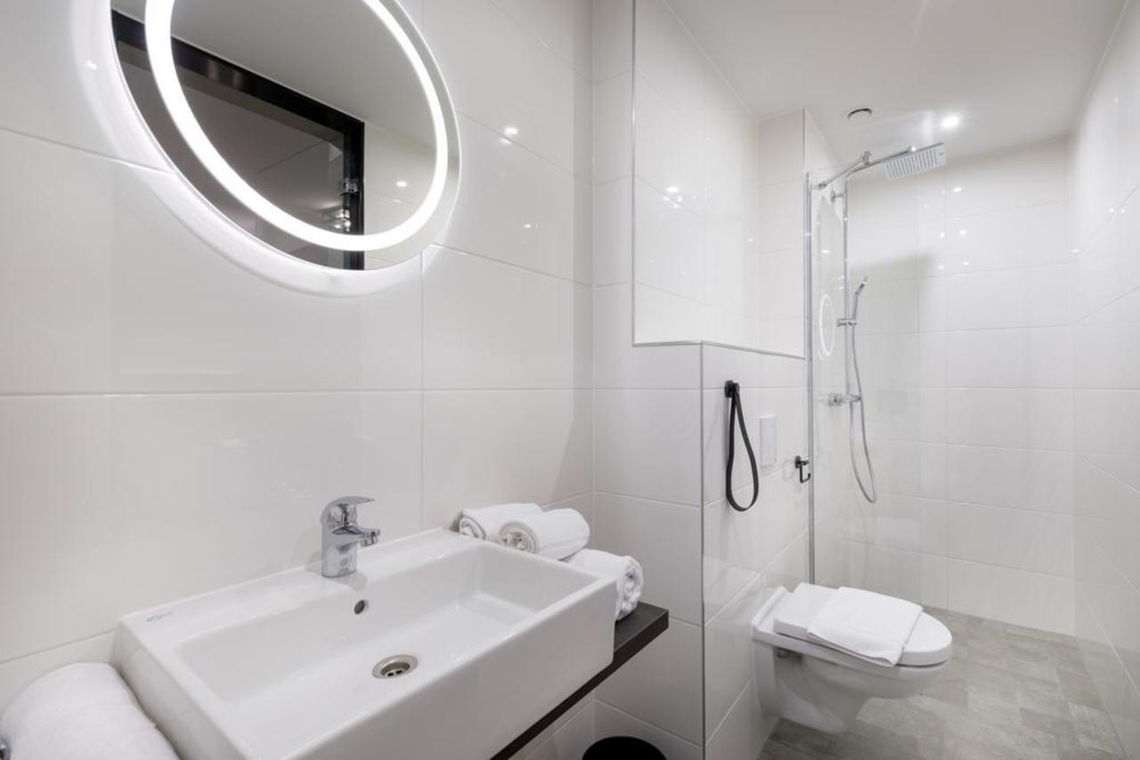 New Kit Hotel 3*