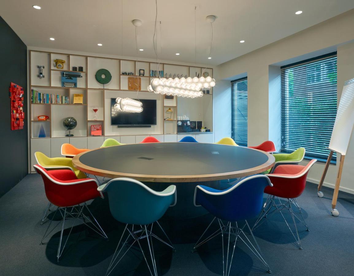 Citizenm Amstel Hotel 4*