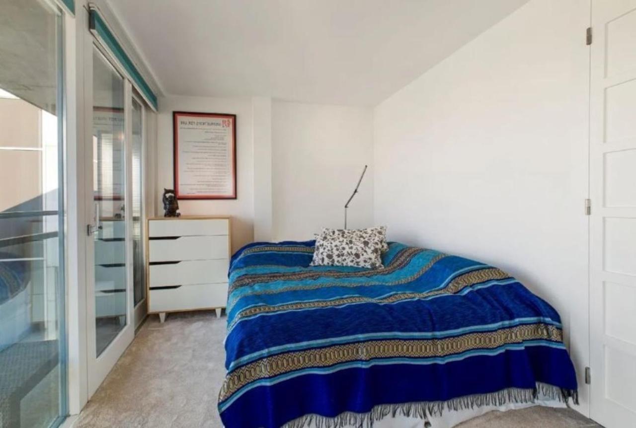 Bilderdijkstaete Penthouse With Roof Terrace * Amsterdam