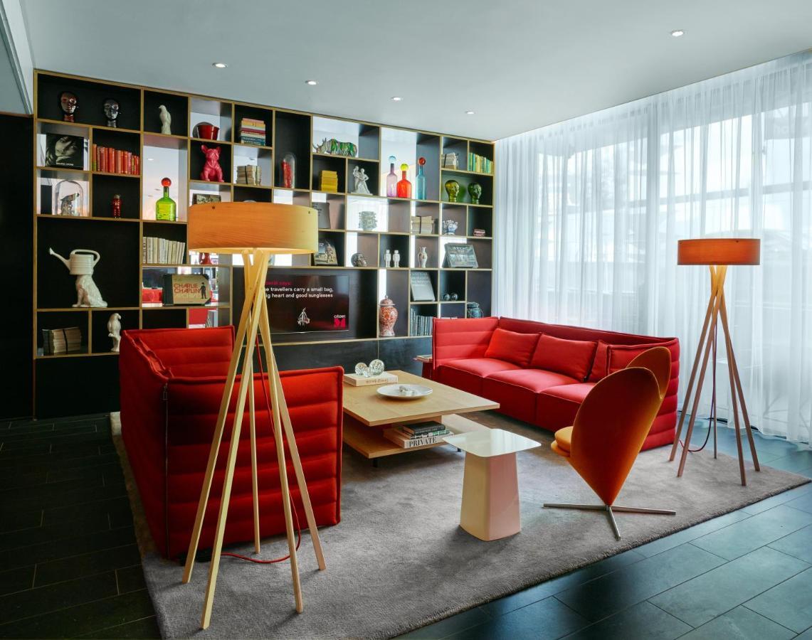 Hotel Citizenm South 4*