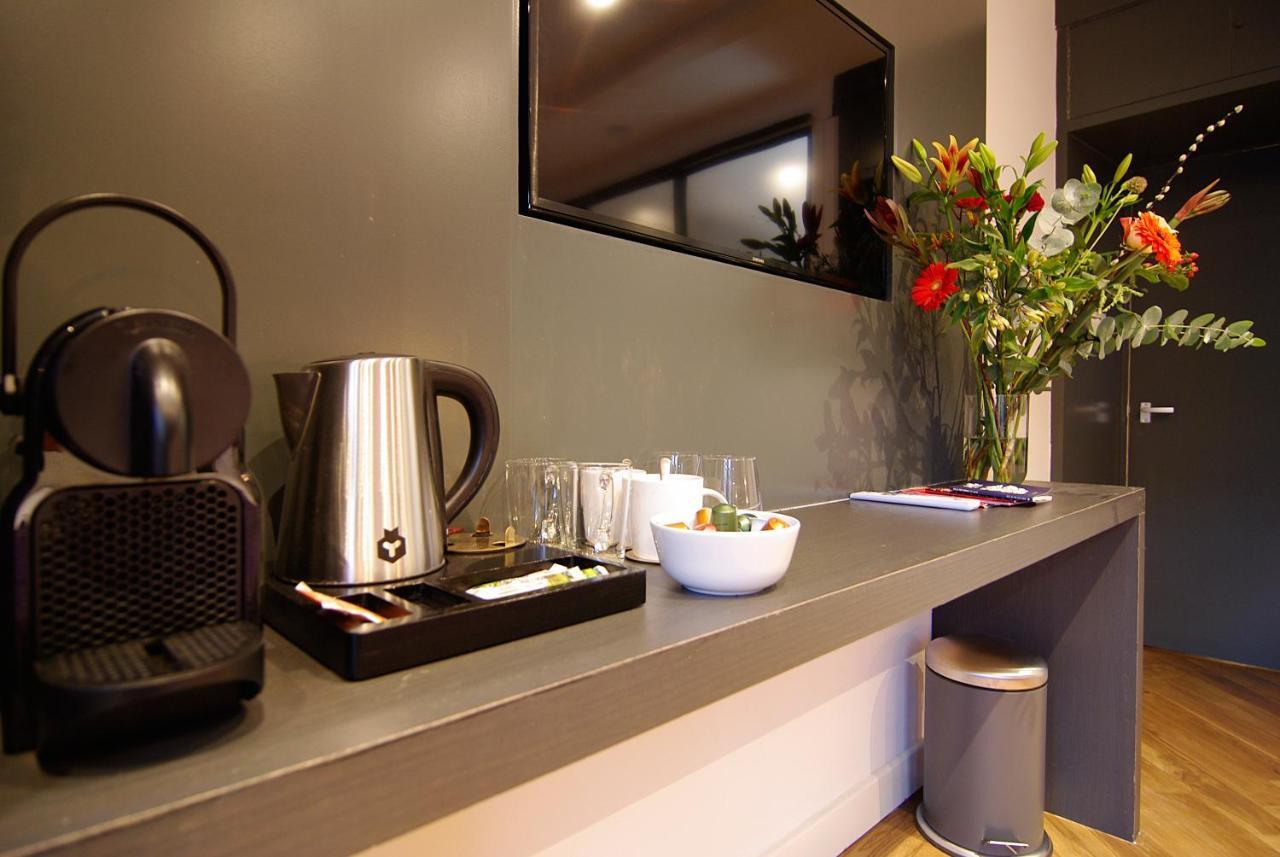New! 2024 - The Canal Bridge Bed & Breakfast Amsterdam