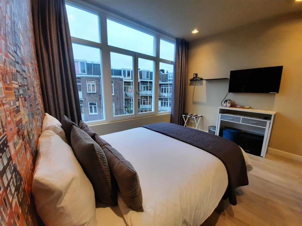 Roomwest Bed & Breakfast Amsterdam