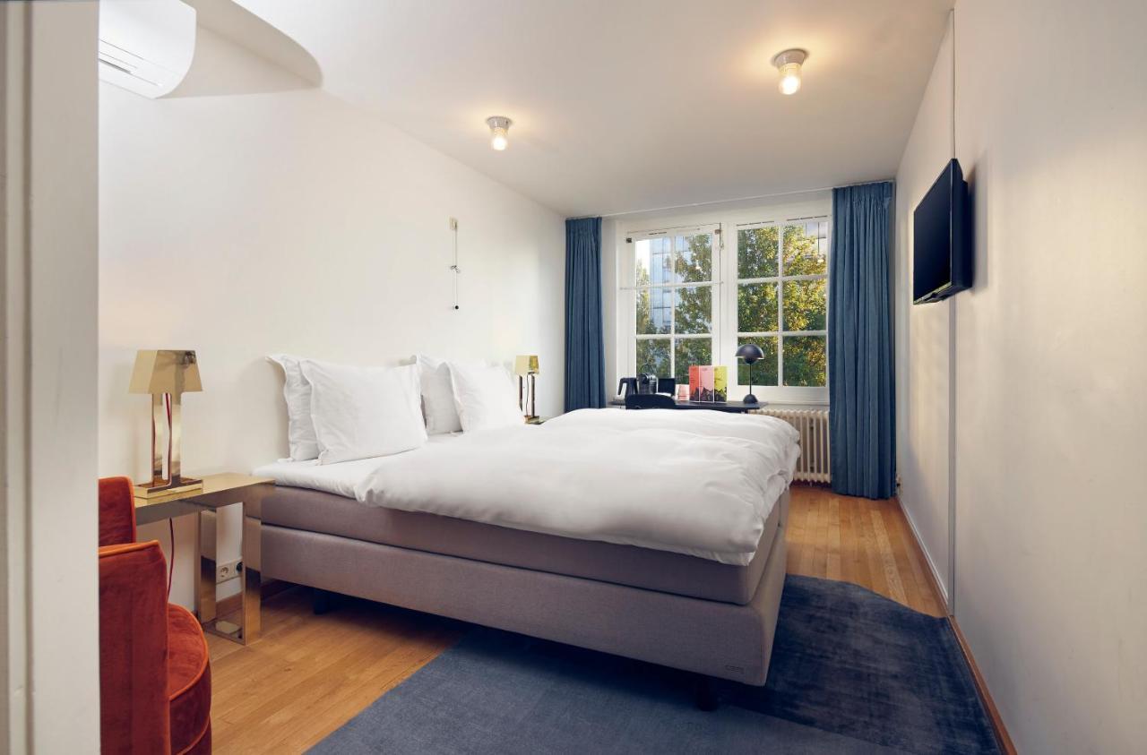 Lloyd Hotel