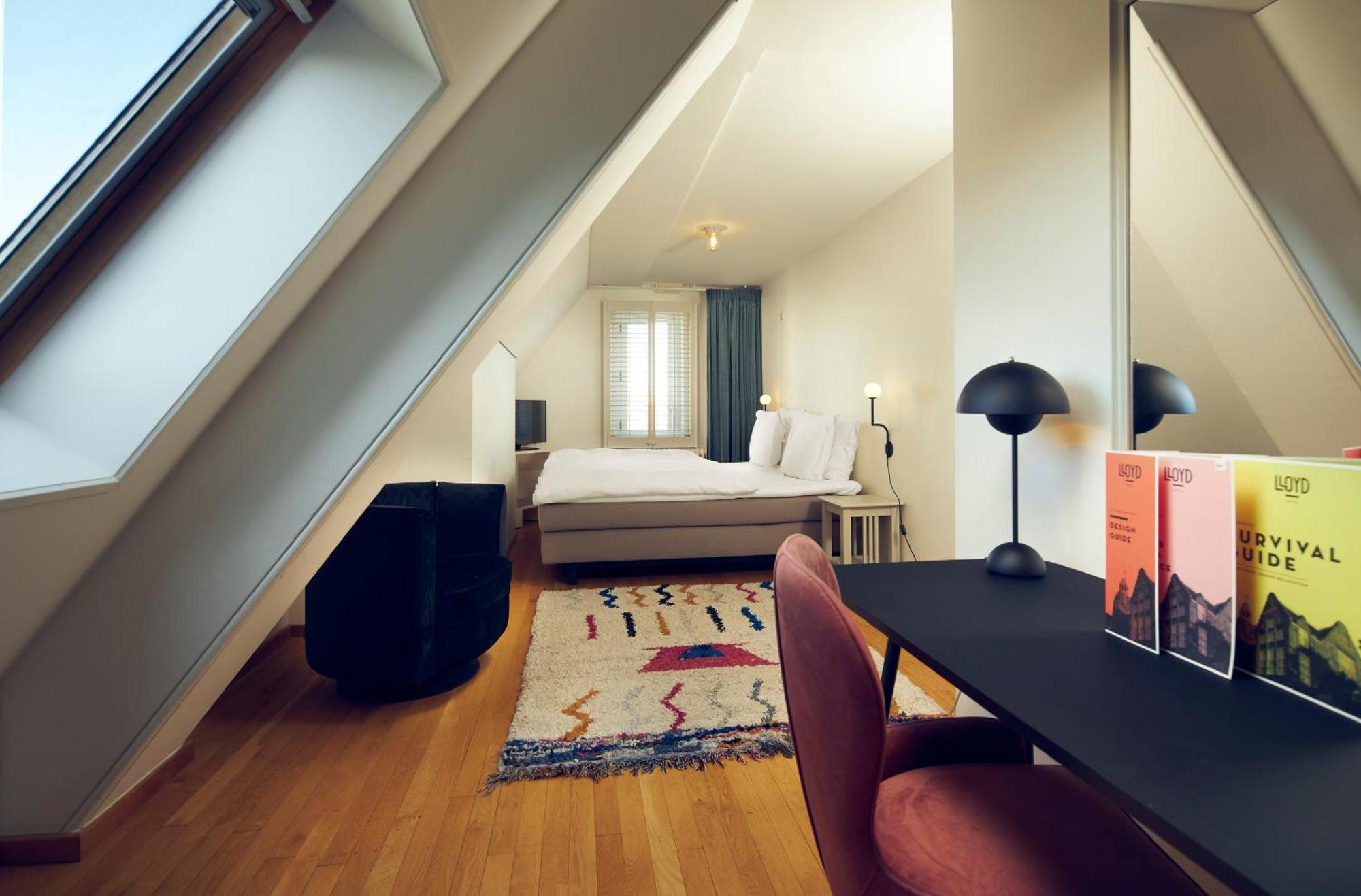 Lloyd Hotel