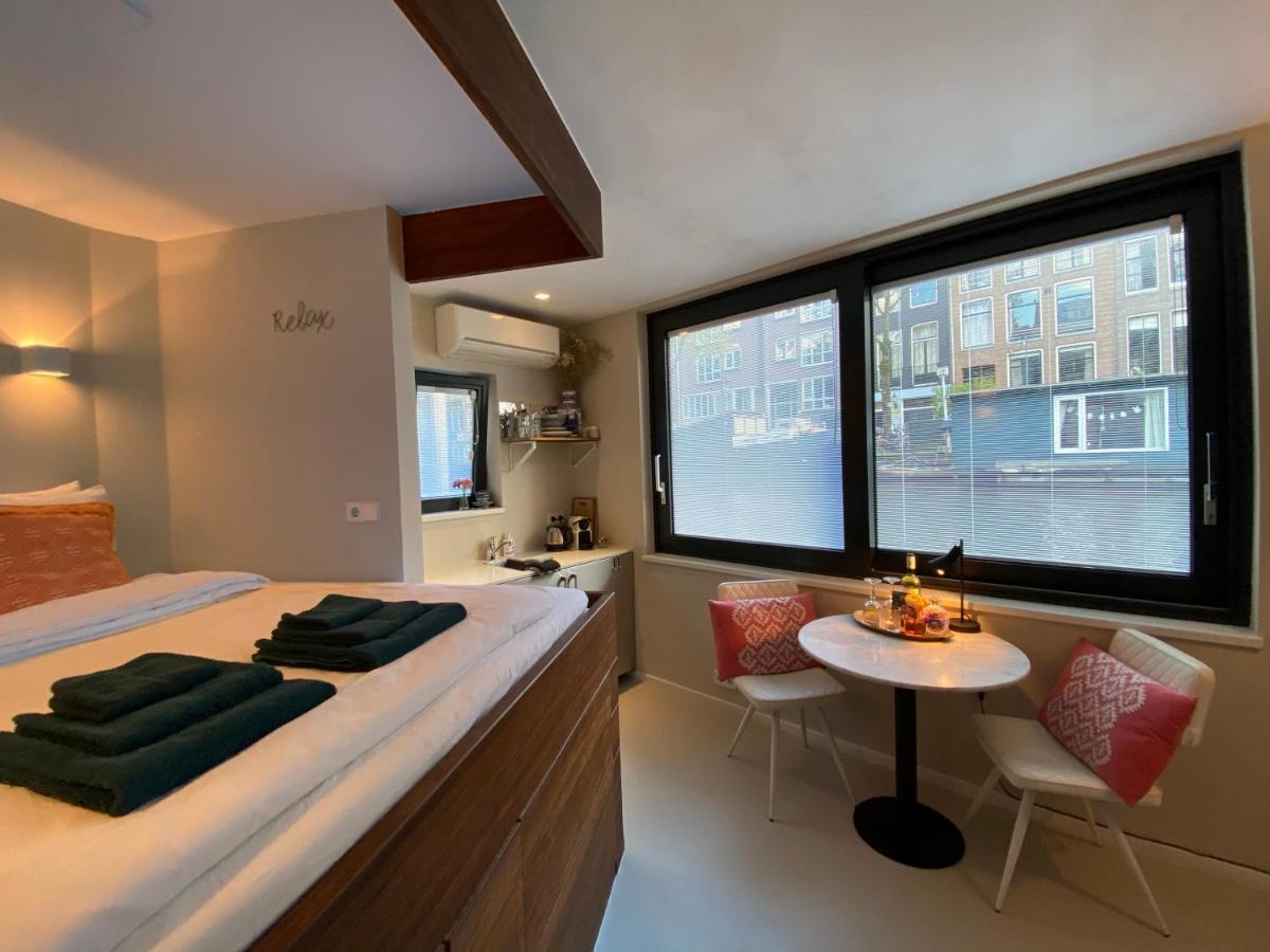 Guest house Houseboat Sophia Amsterdam
