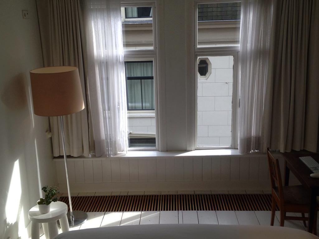 Miauw Suites, Canal View City Centre Bed & Breakfast