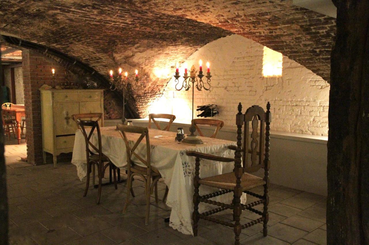 Top-notch Along Canal In Historic Centre 2*