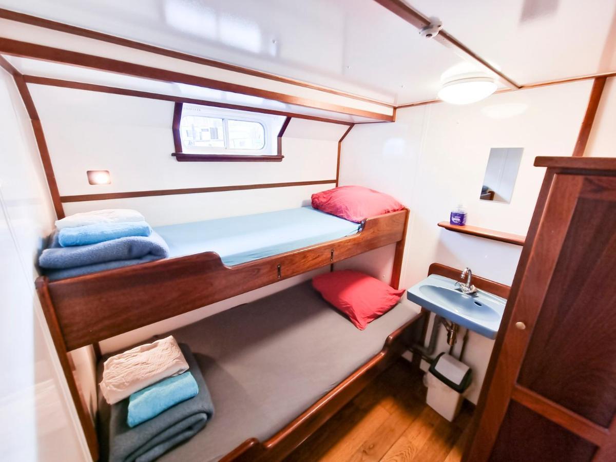 Hotel Hotelboat *