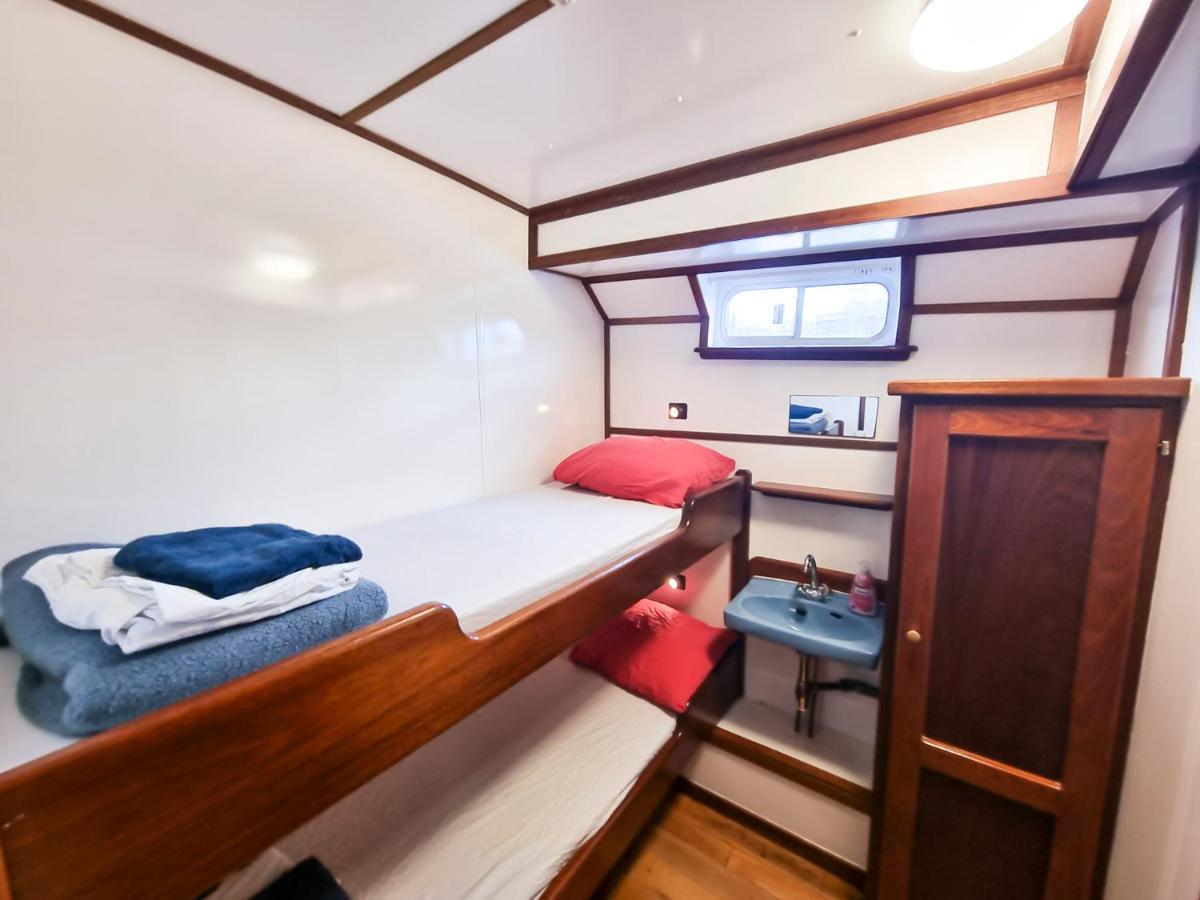 Hotel Hotelboat *
