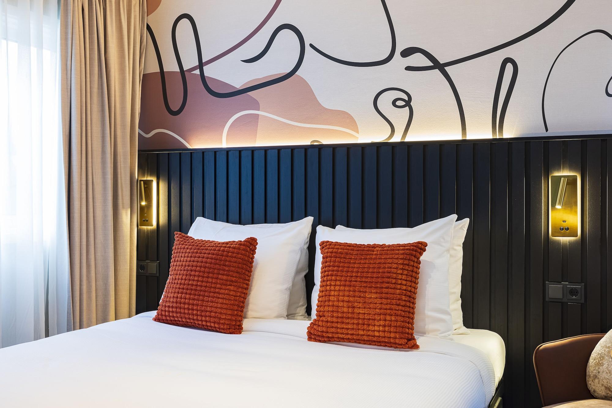 Huygens Place 4*