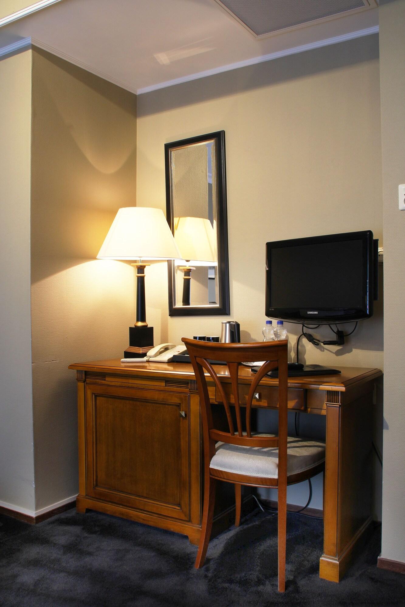 Apollofirst Boutique Hotel 4*