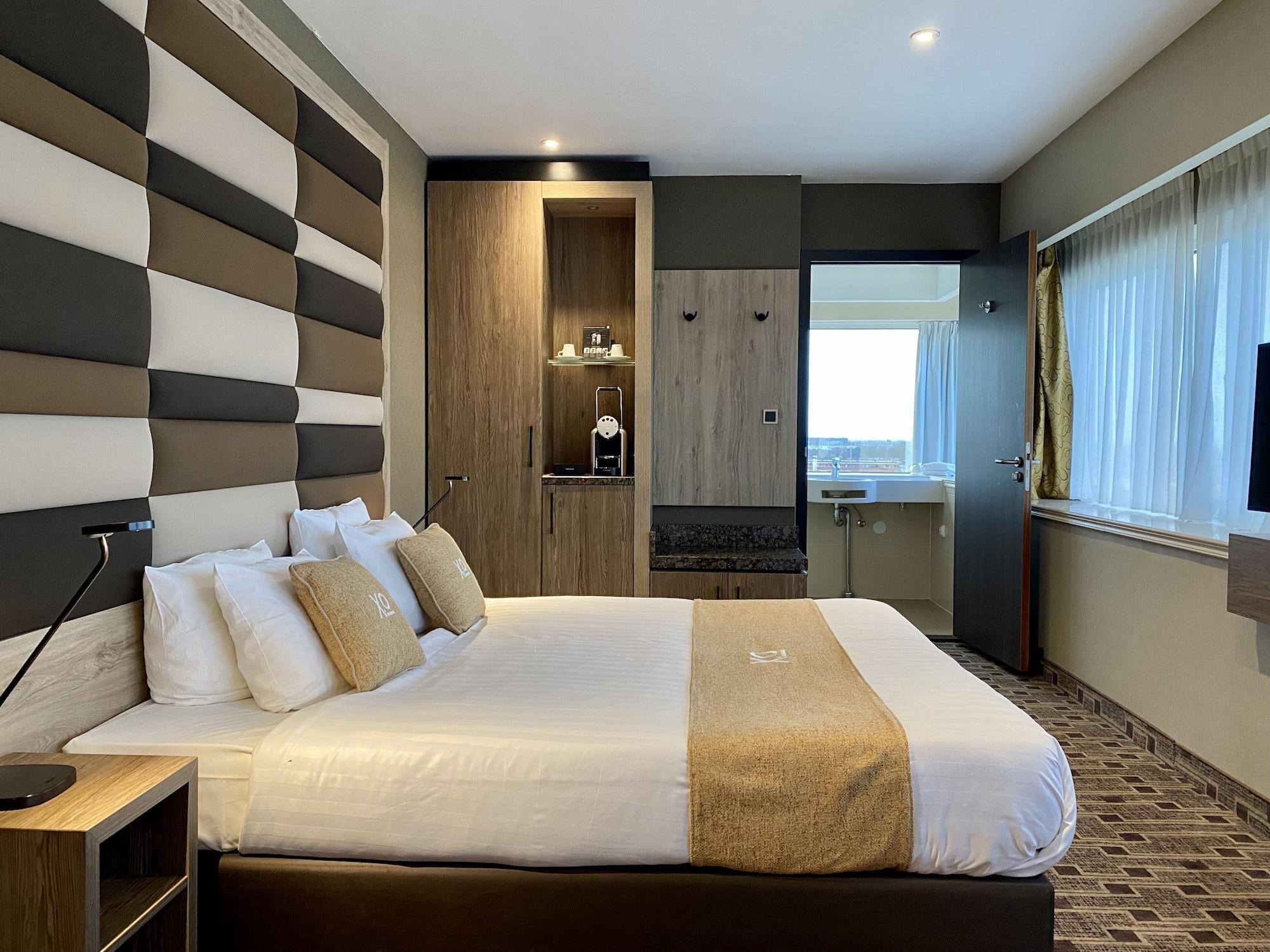 Xo Blue Tower 4*