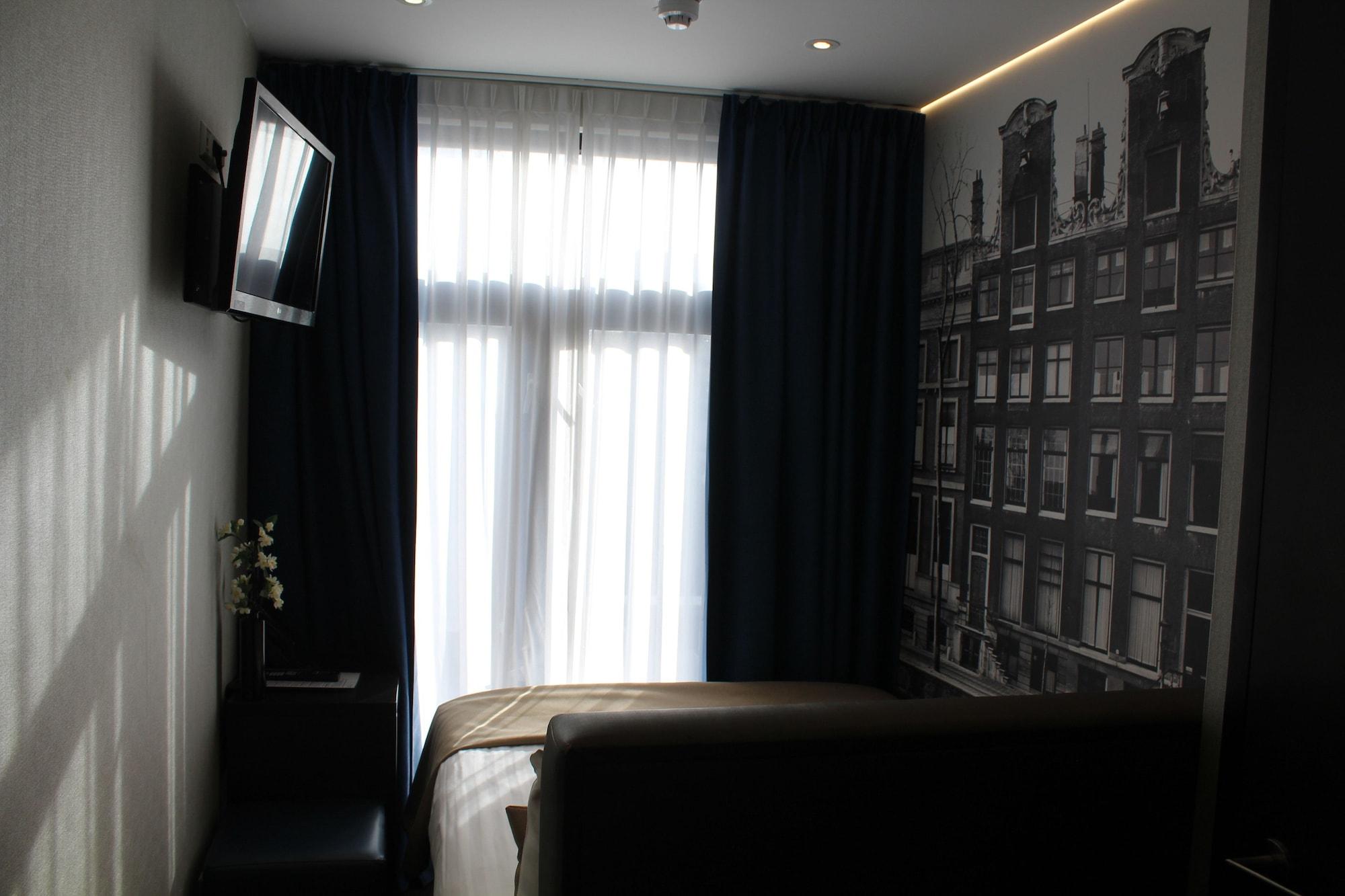 Royal Hotel 4*