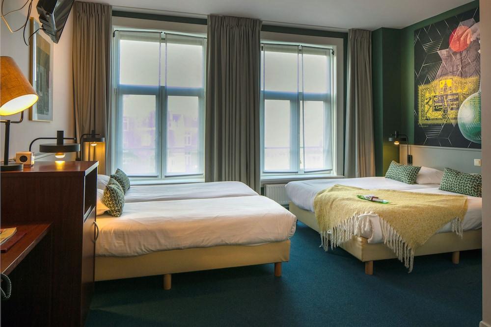 Alexander Hotel 3*