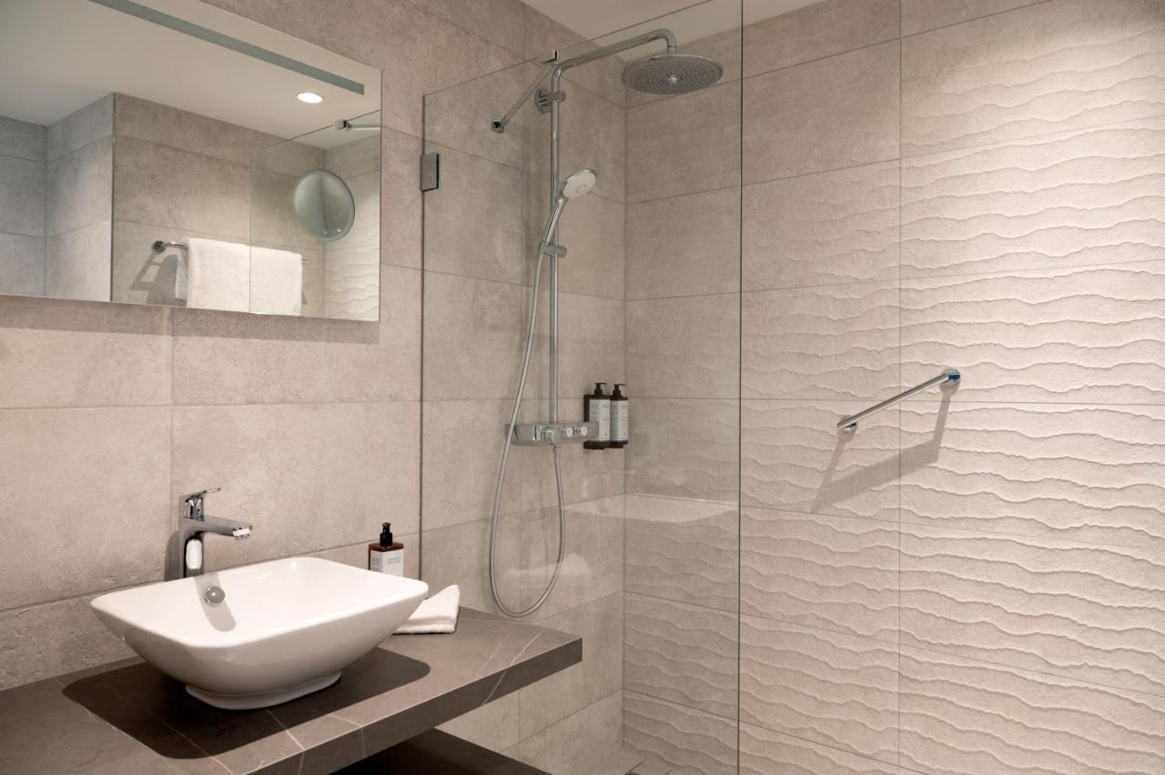 Mercure North Station Hotel 4*
