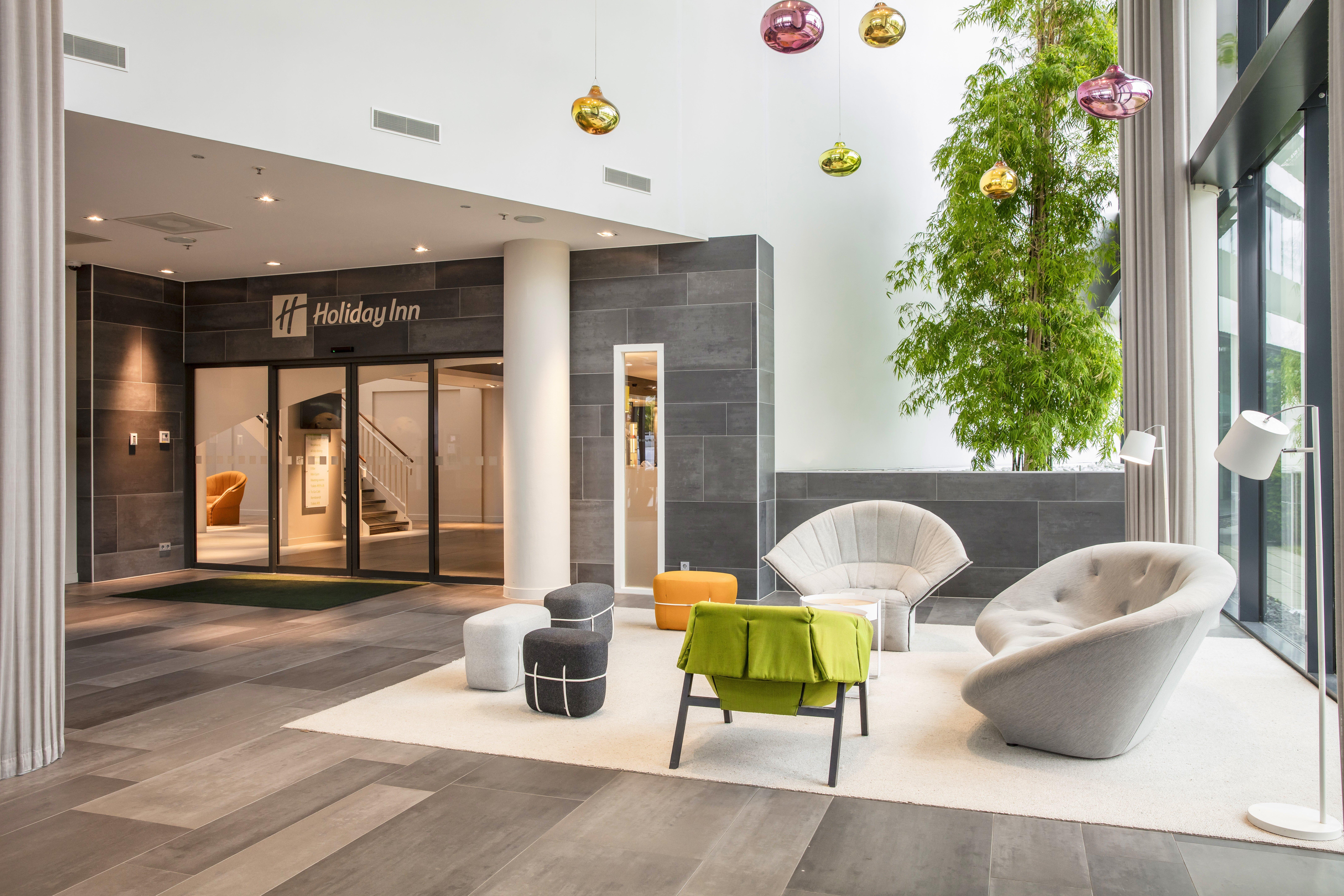 - Arena Towers By Ihg Hotel 4*