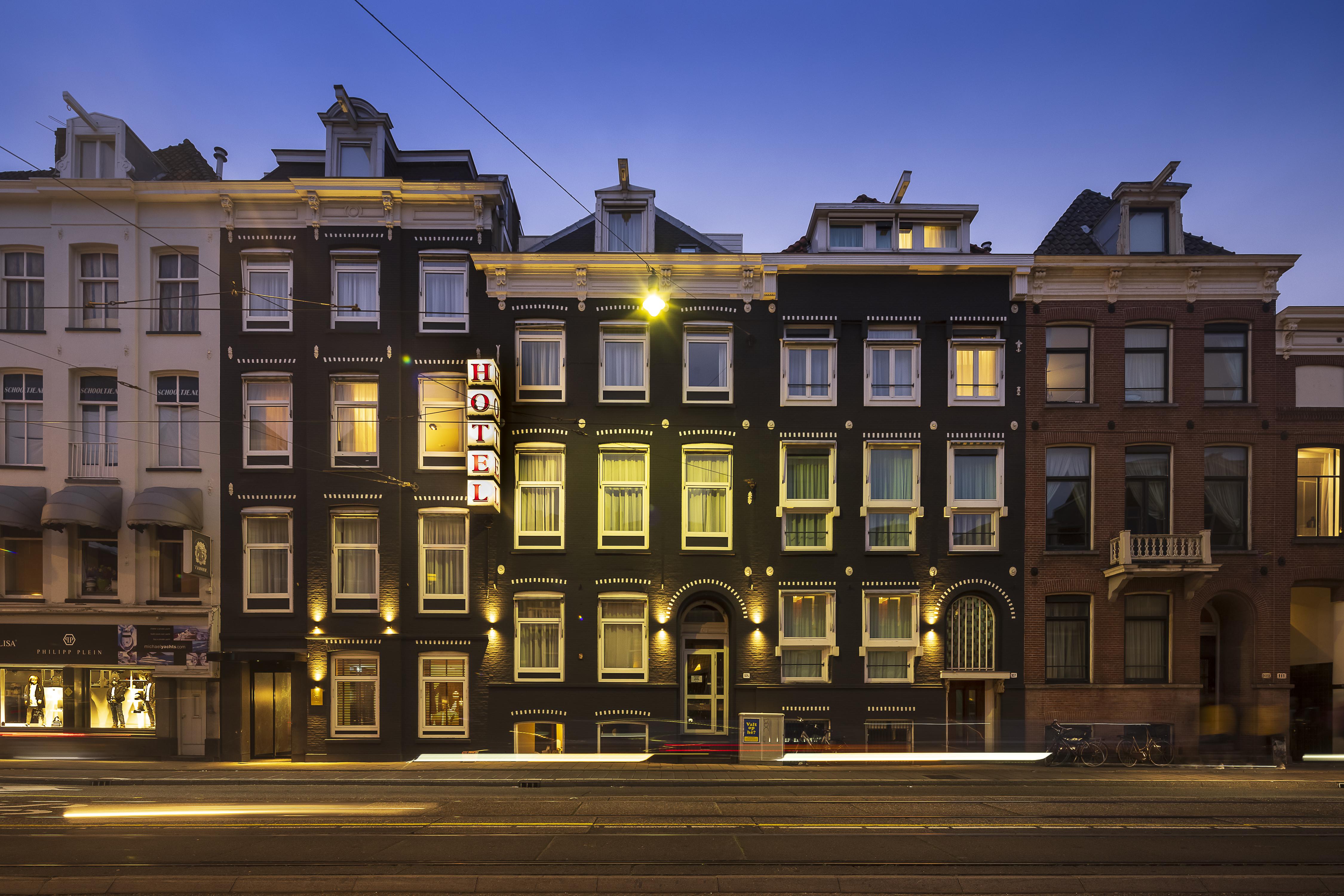Hotel Huygens Place 4*