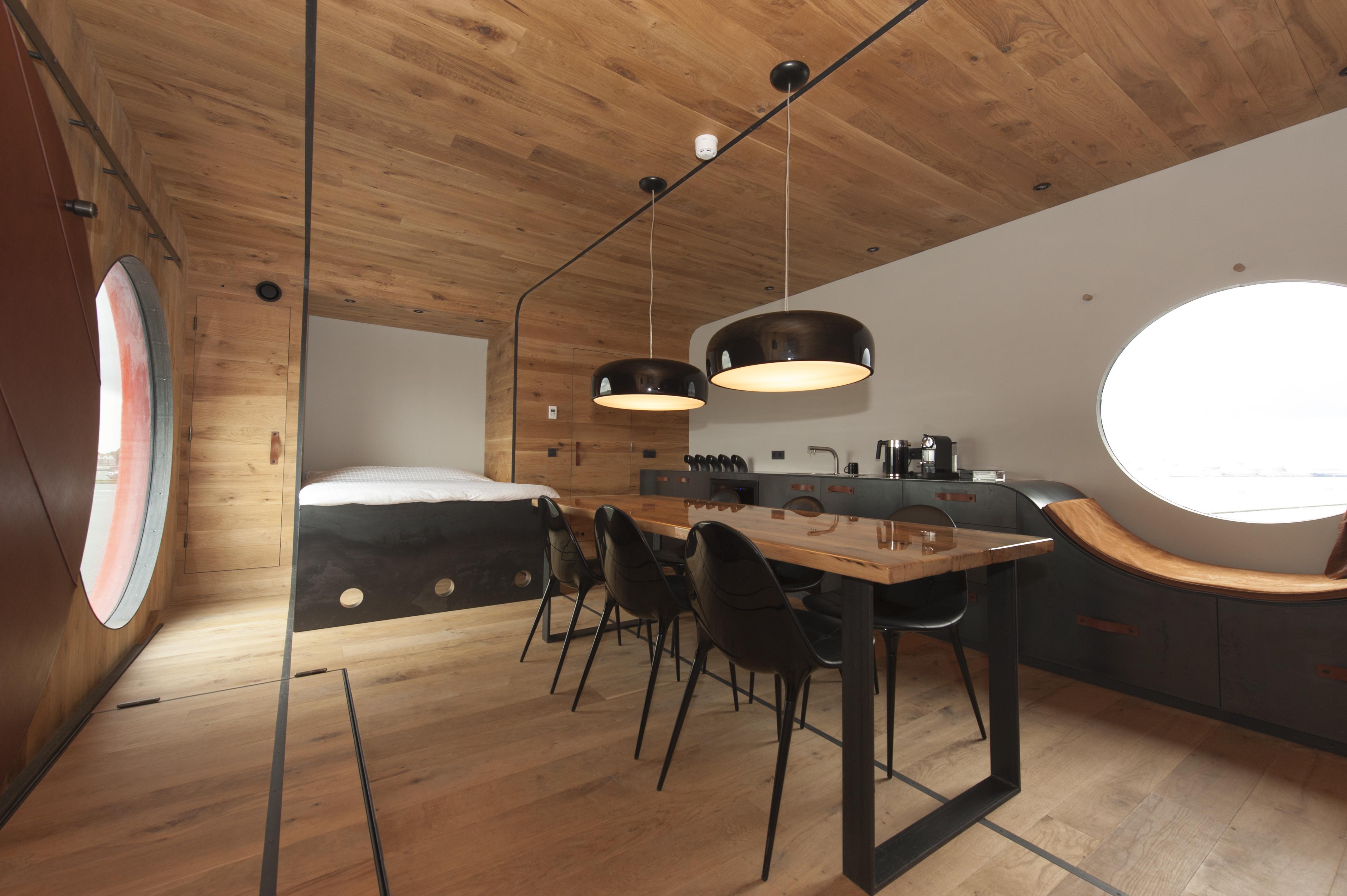 Hotel Botel