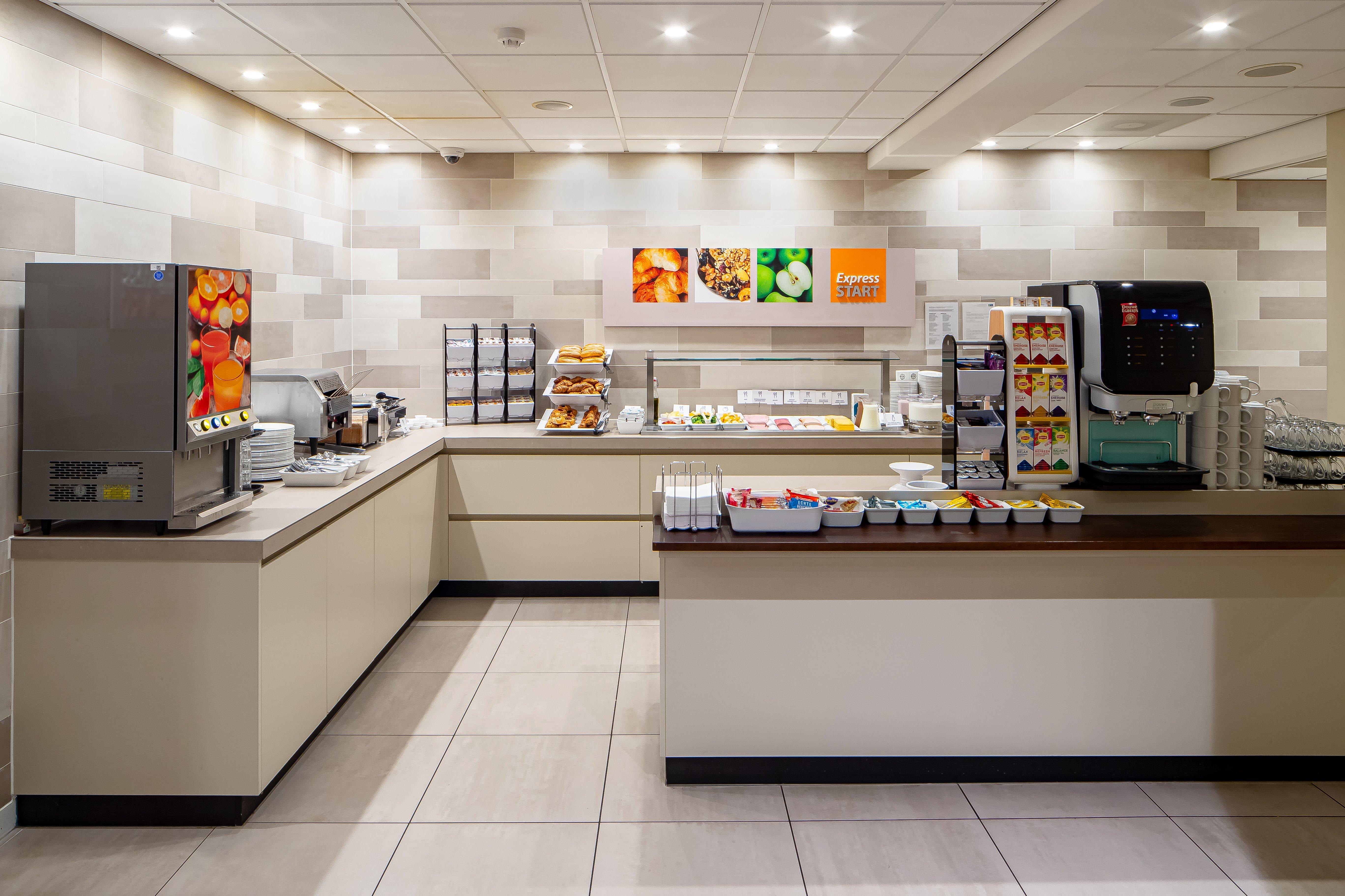 Holiday Express - South By Ihg 3*