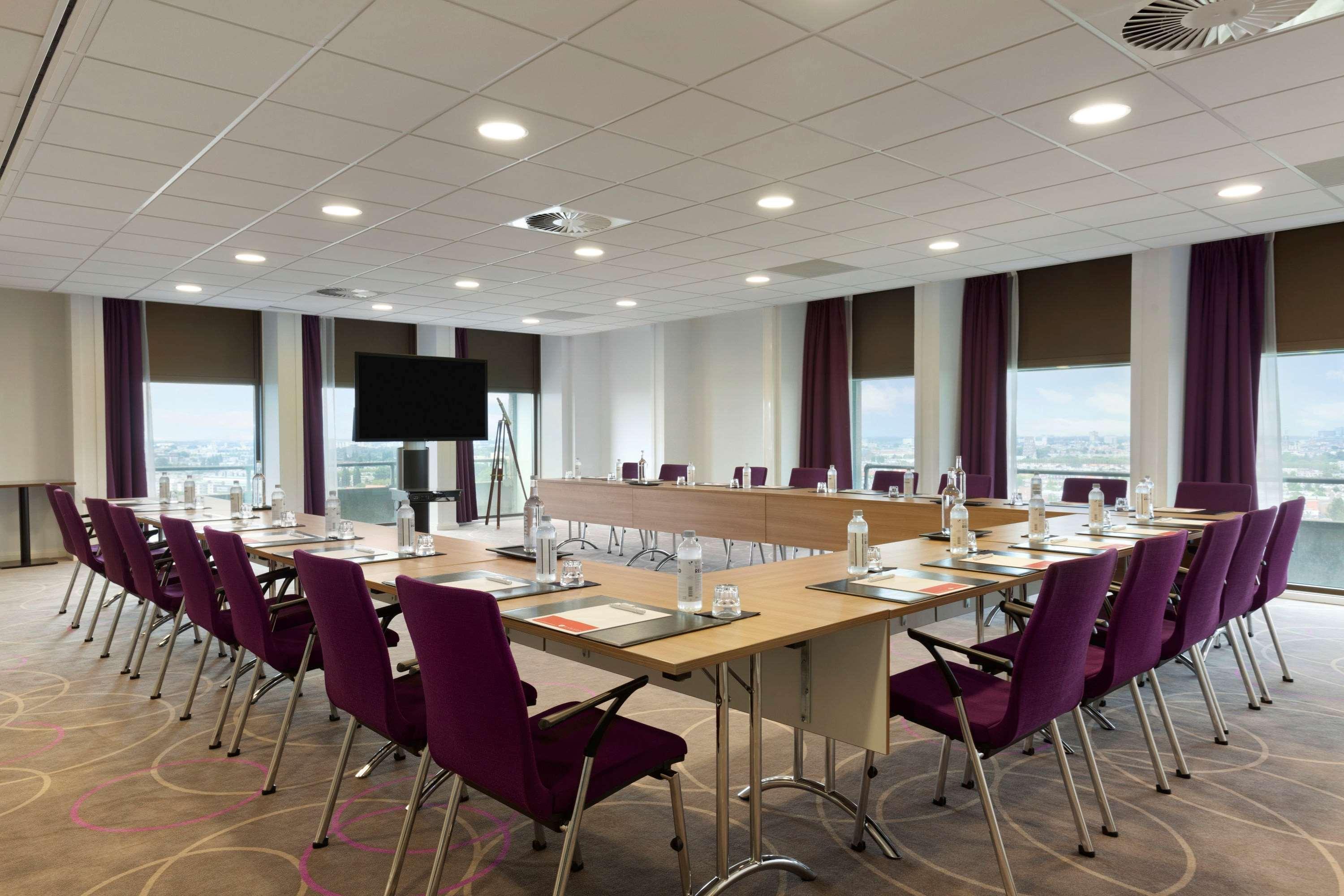 Leonardo Rembrandtpark Hotel 4*