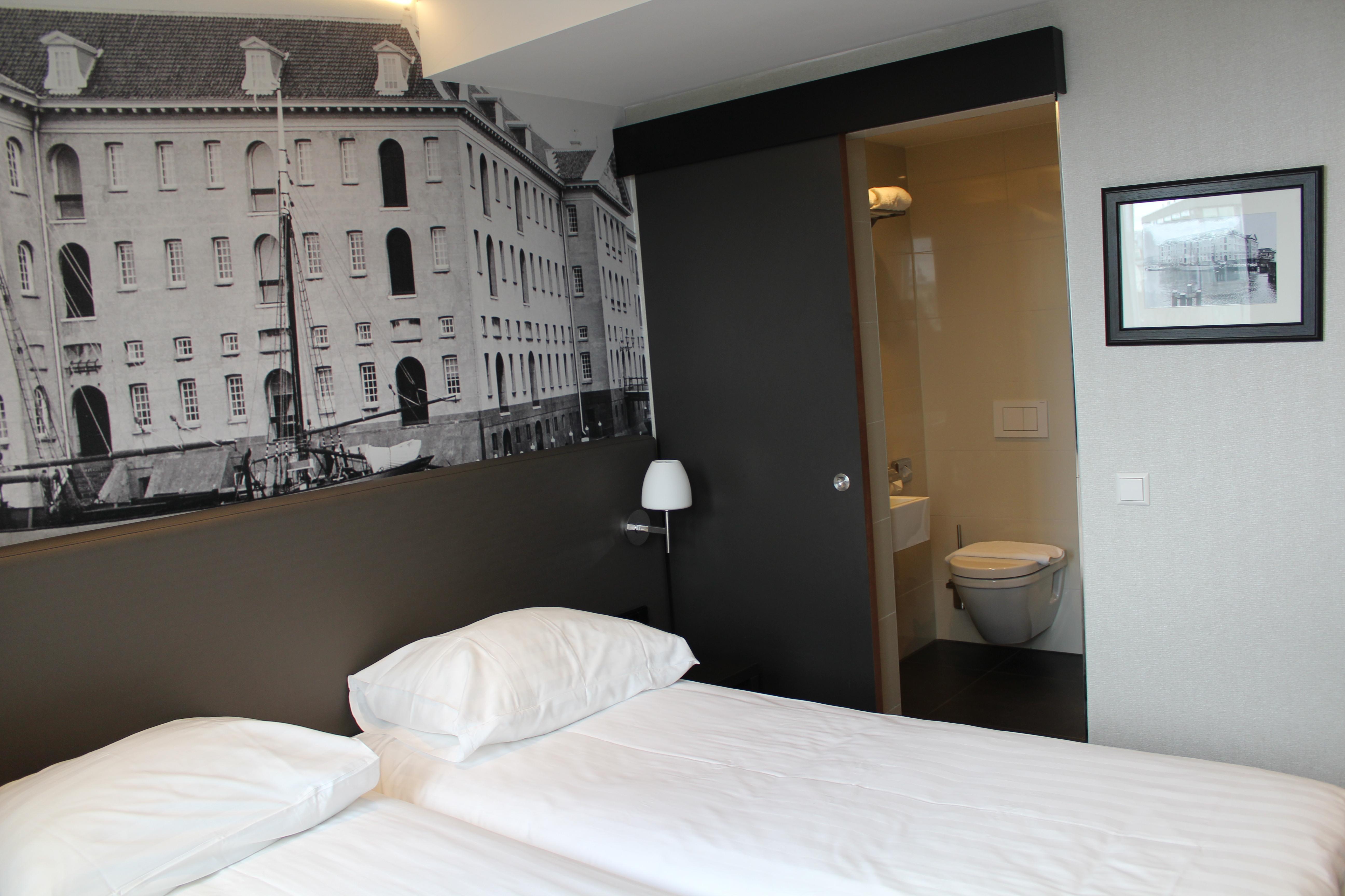 Royal Hotel