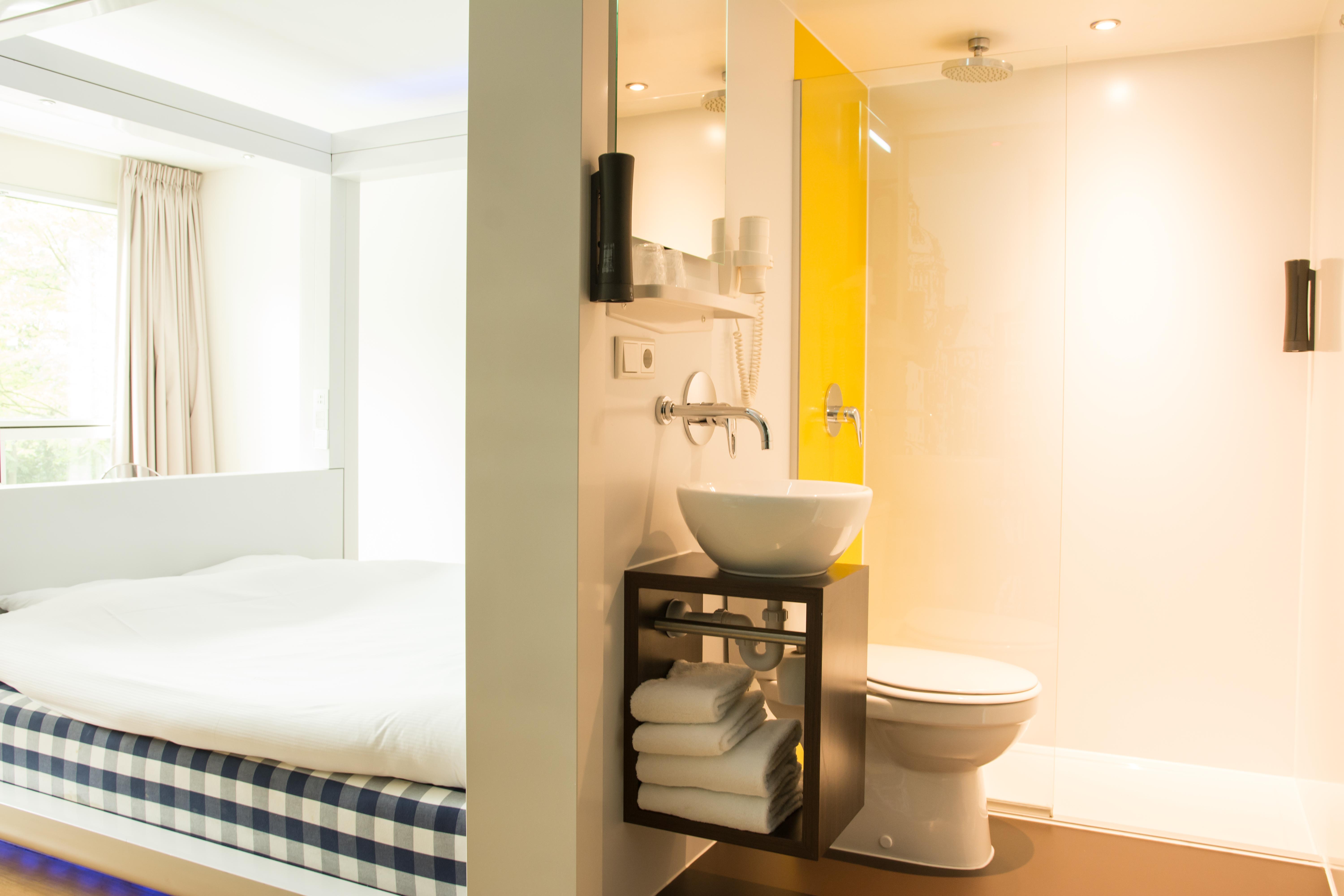 Hotel Qbic Wtc 3*