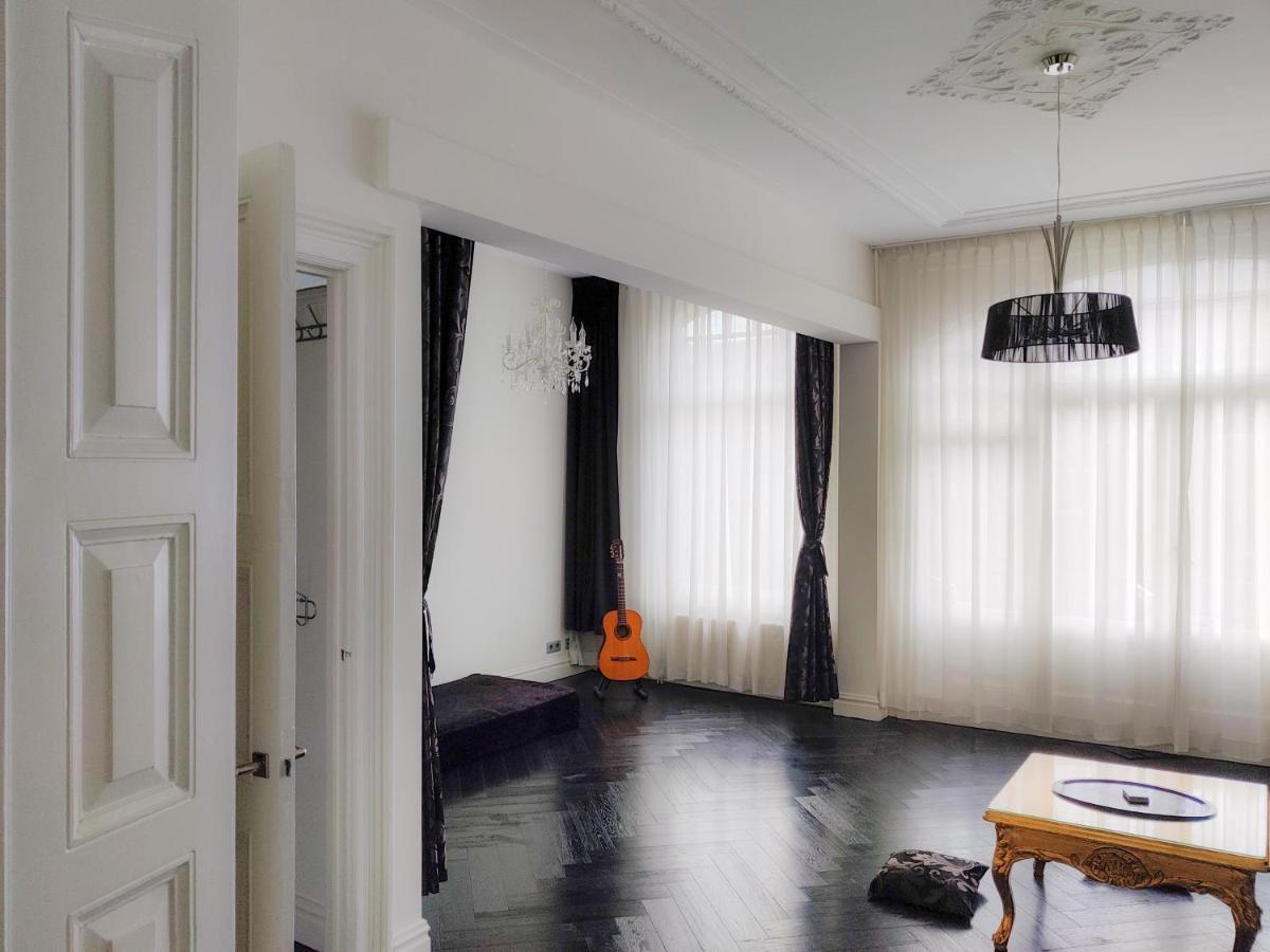 Bed & Breakfast Sezane's *
